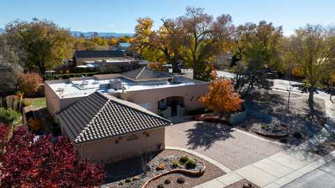 404 CILANTRO Lane NW, Albuquerque, NM 87104