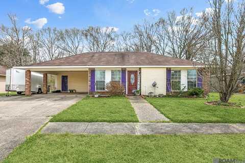 8748 Cody Dr, Baton Rouge, LA 70811