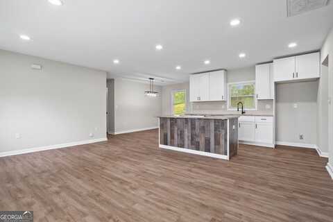 2478 GRAYWALL, East Point, GA 30344