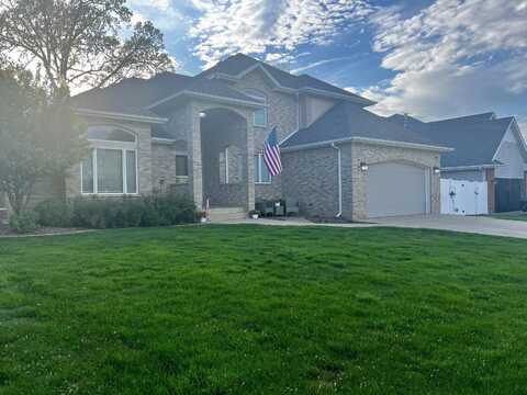 2914 Morningside Drive, Crown Point, IN 46307