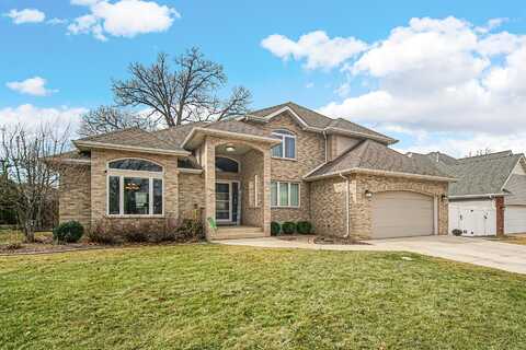 2914 Morningside Drive, Crown Point, IN 46307