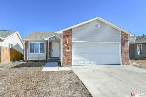 7238 Whitewater Lane, Lincoln, NE 68521