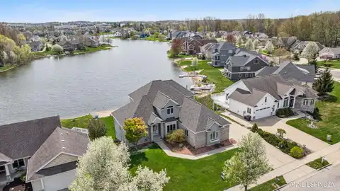 3570 40th Street SW, Grandville, MI 49418