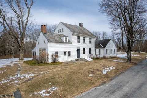 40 Dry Rd, Blairstown, NJ 07825