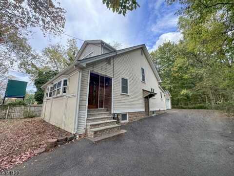 21 Passaic Ave, Livingston, NJ 07039