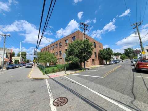 3900 LIBERTY AVE, North Bergen, NJ 07047