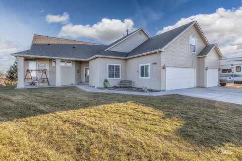 26401 Hidden Valley Ln, Middleton, ID 83644