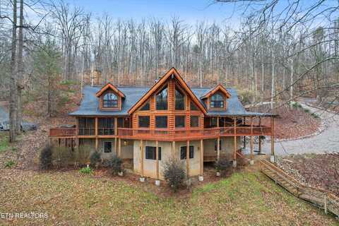 1981 Cove Pointe Rd, La Follette, TN 37766