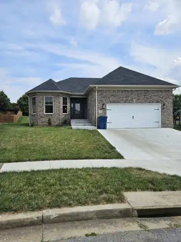 110 Dove Run Circle, Georgetown, KY 40324