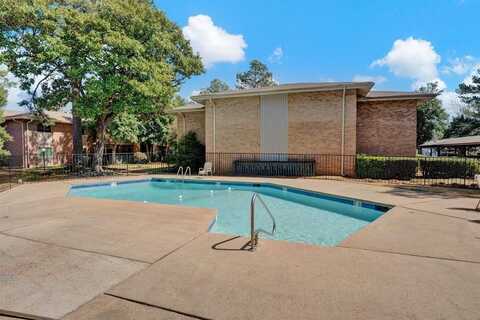 4762 EAGLE CREST, Memphis, TN 38117