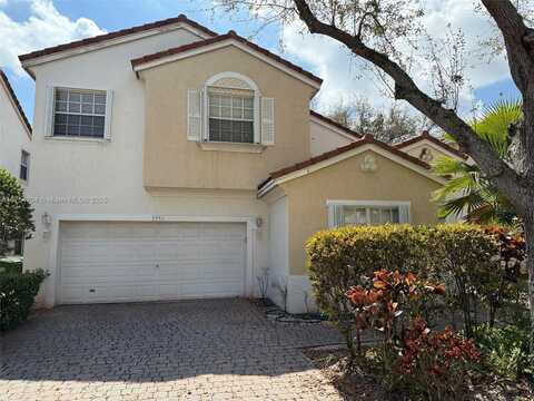 7558 NW 17th Dr, Pembroke Pines, FL 33024