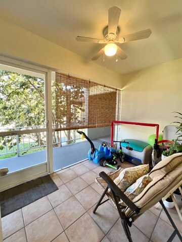 270 Layne Blvd, Hallandale Beach, FL 33009