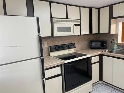 300 NW 107th Ave, Miami, FL 33172