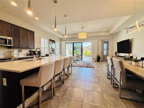 3815 NW 89th Way, Coral Springs, FL 33065