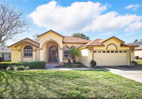 2471 HOLLY BERRY CIRCLE, CLERMONT, FL 34711