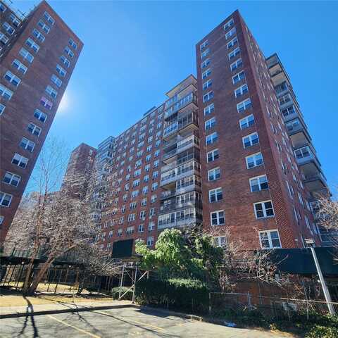 138-10 Franklin Avenue, Flushing, NY 11355