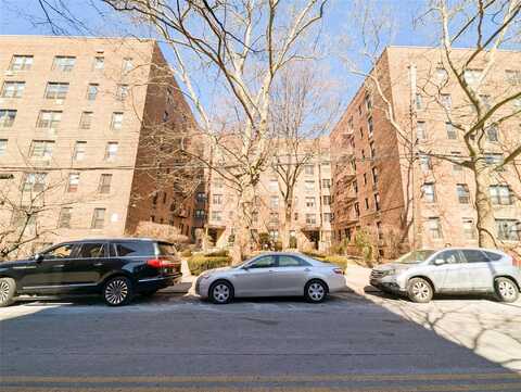 140-33 34 Avenue, Flushing, NY 11354