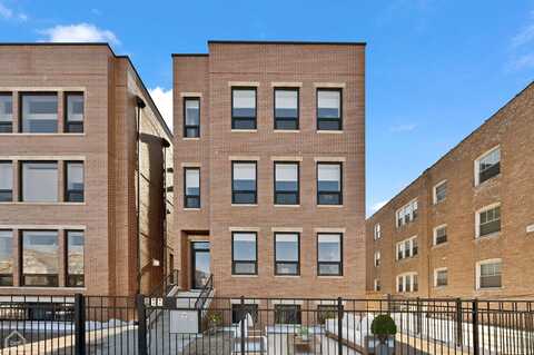 1549 W Diversey Parkway, Chicago, IL 60614