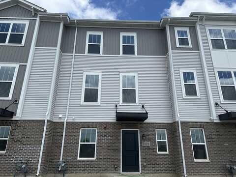1121 Girard Avenue, Des Plaines, IL 60018