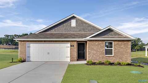 10 Jackson Way, Fayetteville, TN 37334