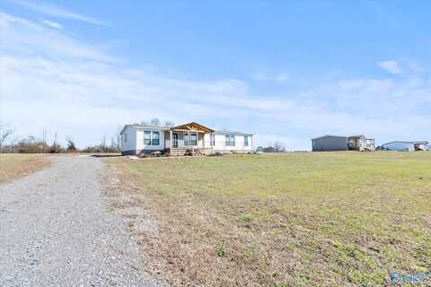 222 County Road 732, Ider, AL 35981