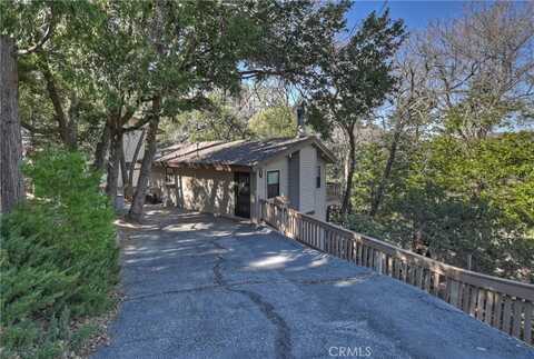 24310 Wabern Drive, Crestline, CA 92325