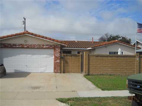 14621 Chalet Lane, Huntington Beach, CA 92647