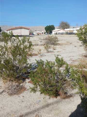 17 Dillon Rd, Desert Hot Springs, CA 92240