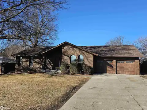 721 N 12Th Street, Oskaloosa, IA 52577