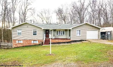 213 Forest Drive, Bridgeport, WV 26330