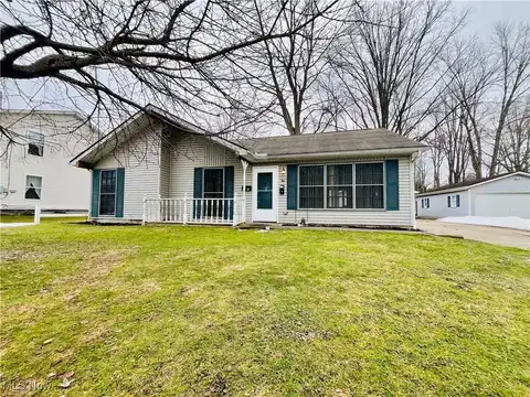 60 Roosevelt Drive, Geneva, OH 44041