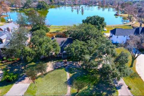 8210 North Tahoe Drive, Jersey Village, TX 77040