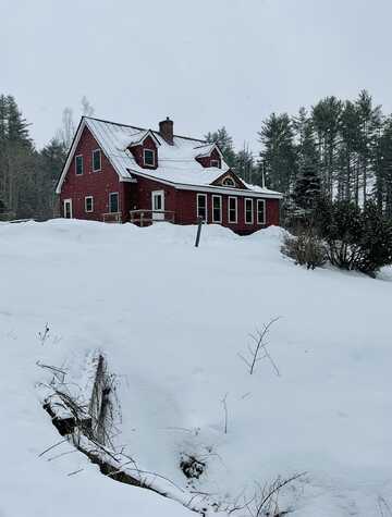 133 White Oak Lane, Royalton, VT 05068