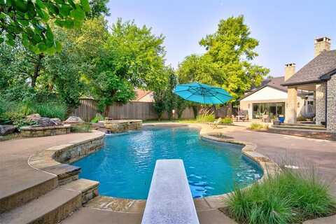 7100 Waverly Avenue, Nichols Hills, OK 73116
