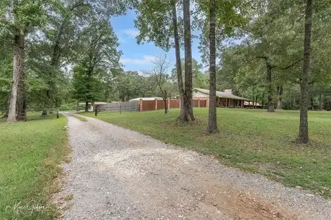 122 Rosemary Lane, Stonewall, LA 71078