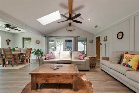 125 Island Park Drive, Gun Barrel City, TX 75156