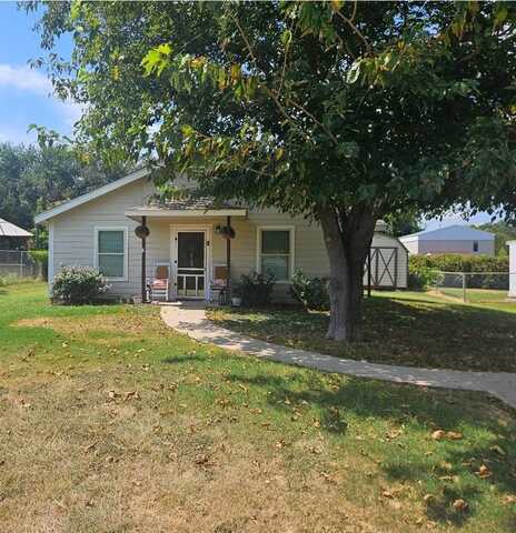314 Capricorn Drive, Granbury, TX 76049
