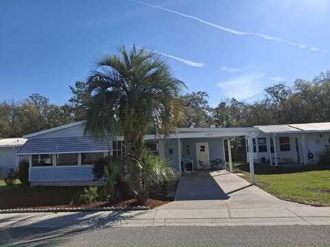 6250 Utopia Dr, Zephyrhills, FL 33540
