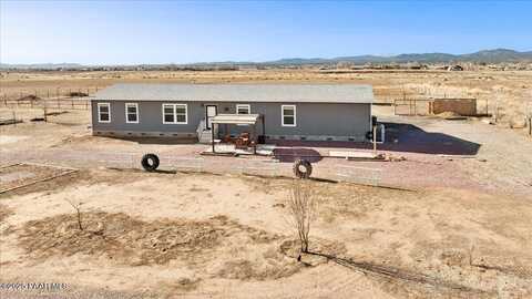 2795 W Bingham Boulevard, Paulden, AZ 86334