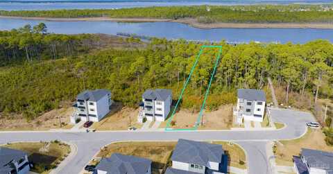 13718 Osprey Dr, Pensacola, FL 32507