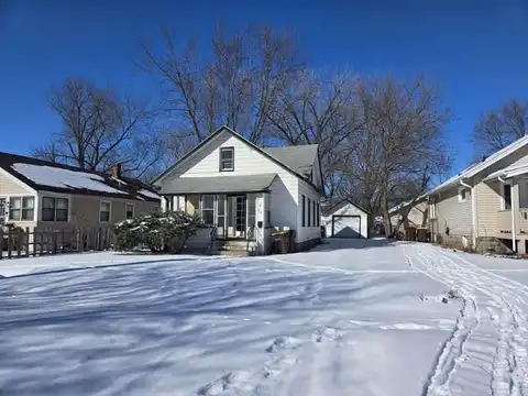 2112 18th, ROCKFORD, IL 61104