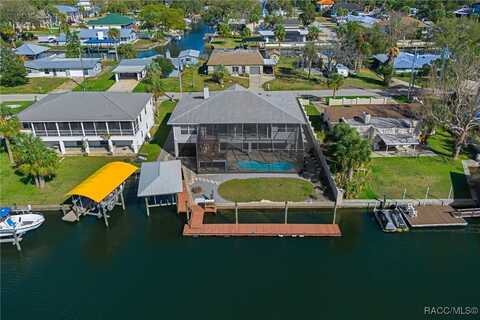 1710 NW 20th Avenue, Crystal River, FL 34428