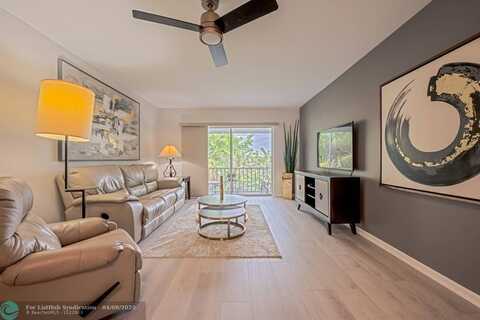 2161 NE 68th St, Fort Lauderdale, FL 33308