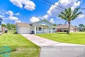 469 SW Duval Ave, Port Saint Lucie, FL 34983