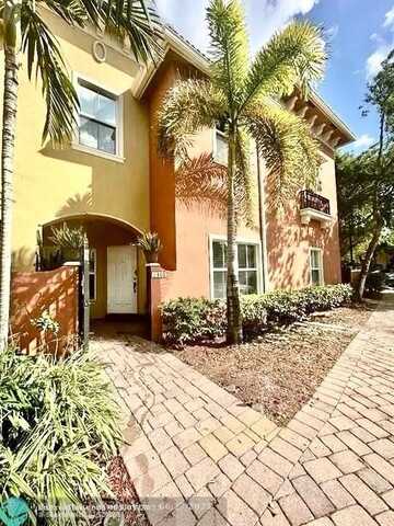 2851 W Prospect Rd, Tamarac, FL 33309