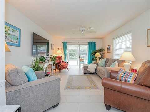 57 Woodland Drive, Vero Beach, FL 32962