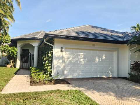 2800 Twin Oaks Way, Wellington, FL 33414