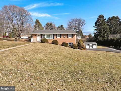 126 THOMAS AVENUE, DALLASTOWN, PA 17313