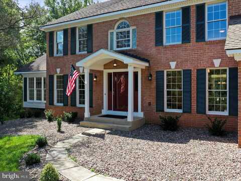 1350 HUNTER MILL ROAD, VIENNA, VA 22182