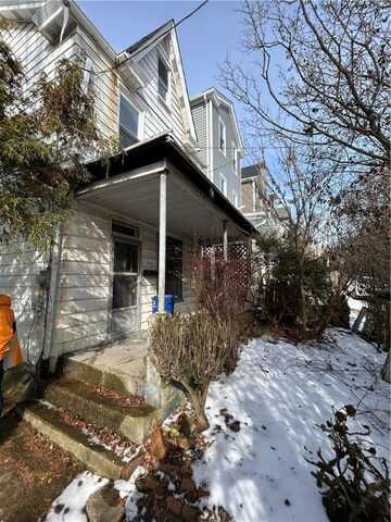 458 Wyola St, Mount Washington, PA 15211